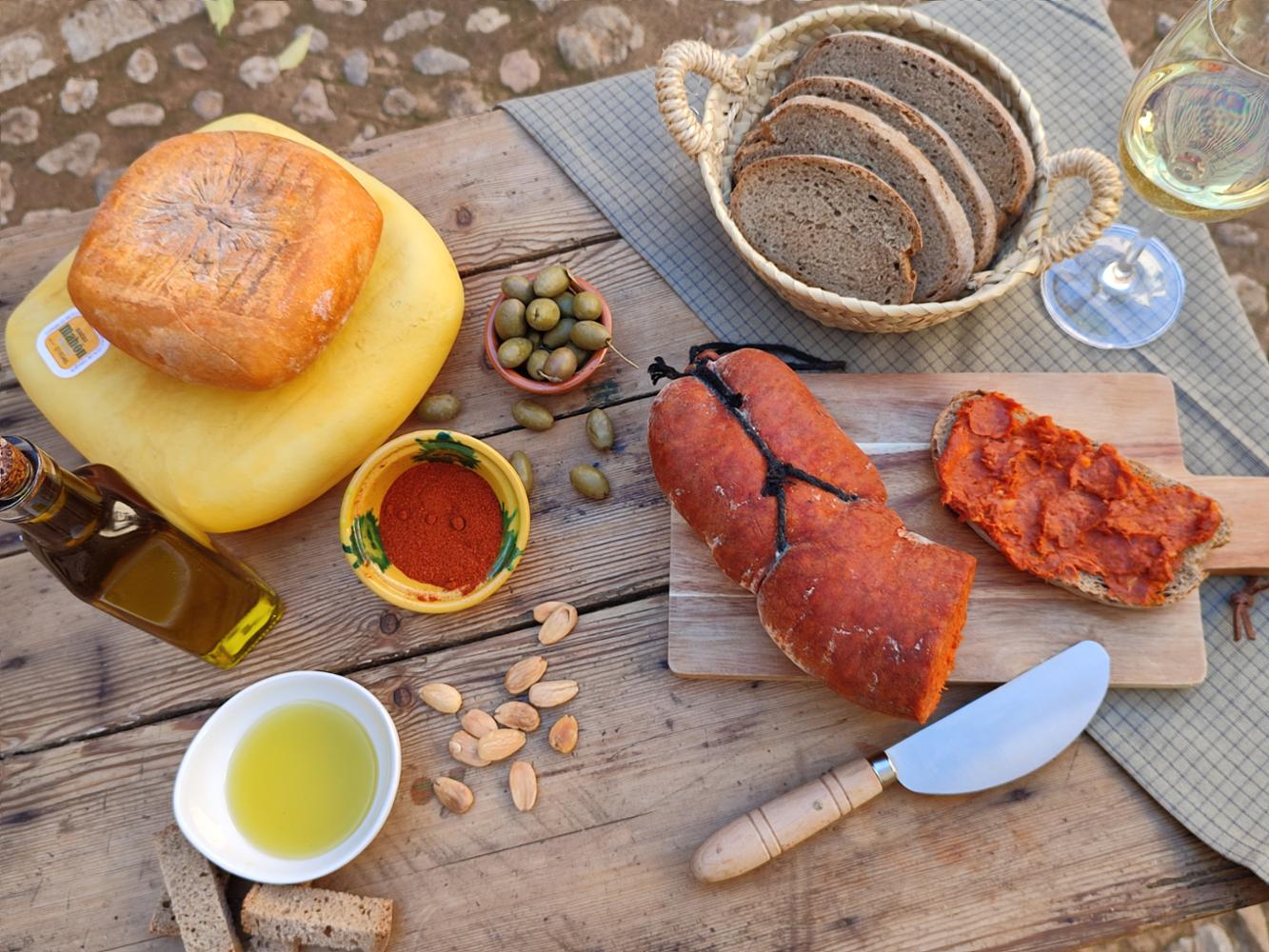 Nou de cada deu consumidors de Mallorca consideren que la qualitat dels aliments és el factor més important a l’hora d’anar a comprar - Notícies - Illes Balears - Productes agroalimentaris, denominacions d'origen i gastronomia balear